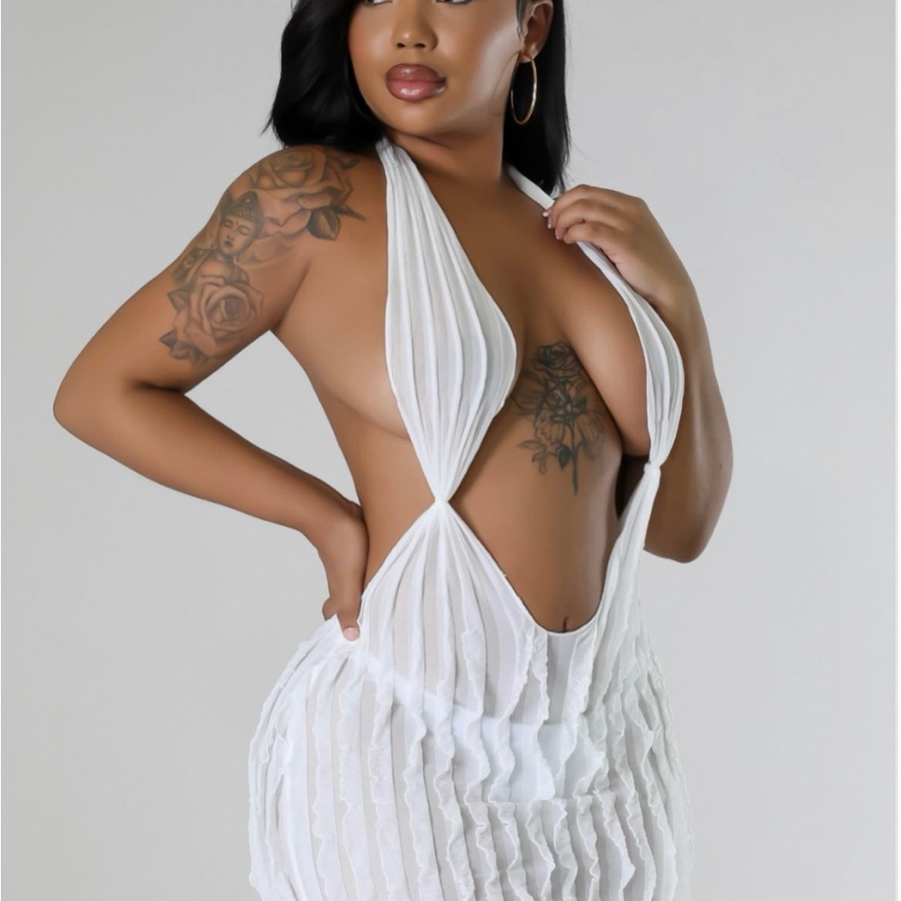 Elegant White Halter Dress